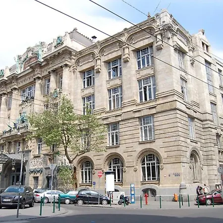 Andrassy Adventures * Budapešť