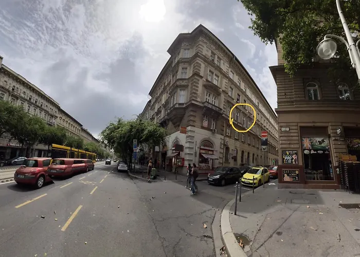 Andrassy Adventures * Budapeste